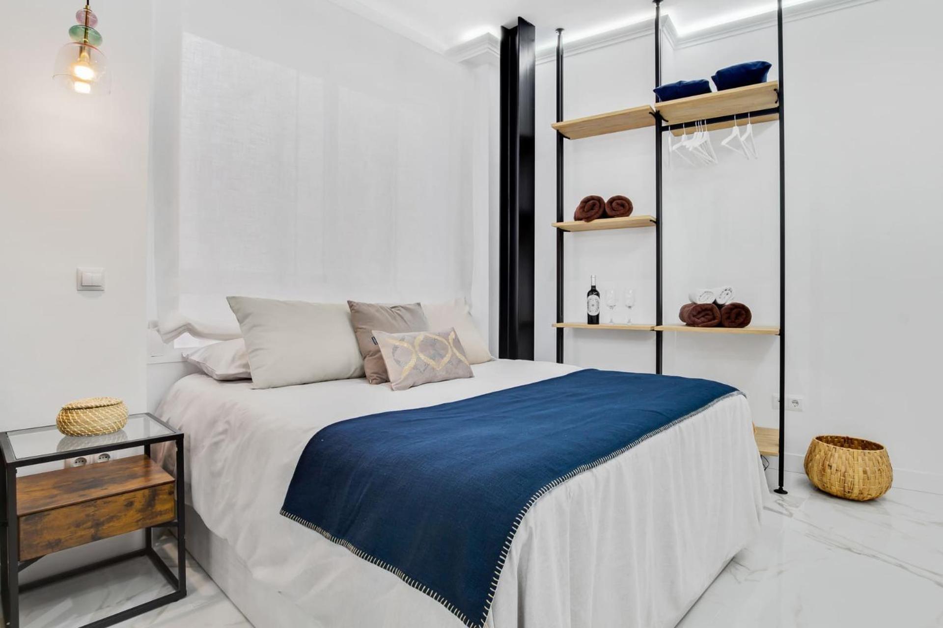 Апартаменты Apartamento En El Centro De Малага Экстерьер фото