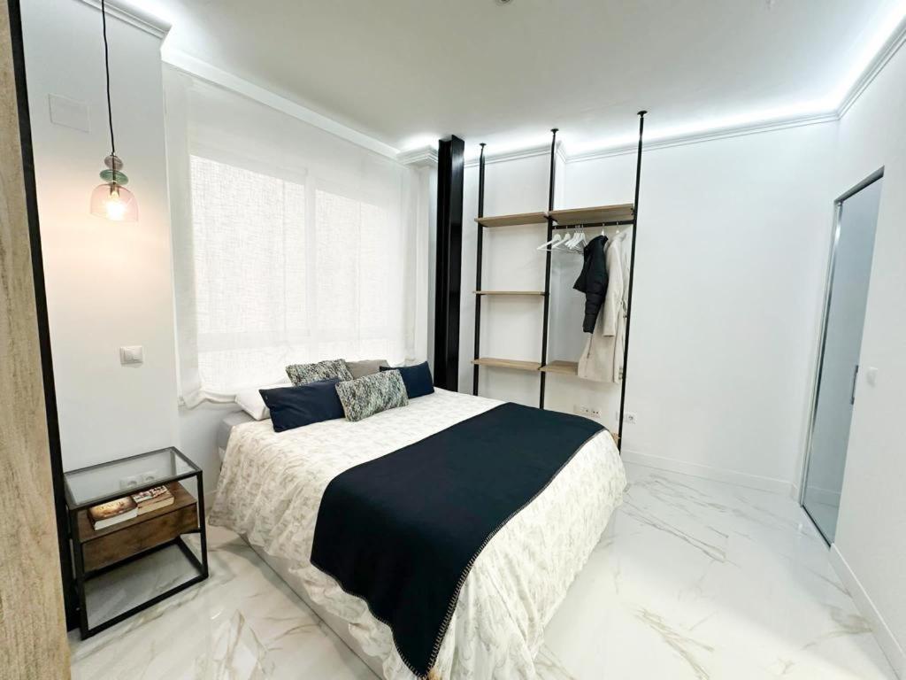 Апартаменты Apartamento En El Centro De Малага Экстерьер фото
