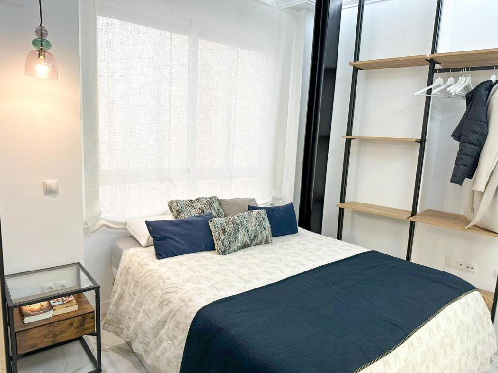 Апартаменты Apartamento En El Centro De Малага Экстерьер фото